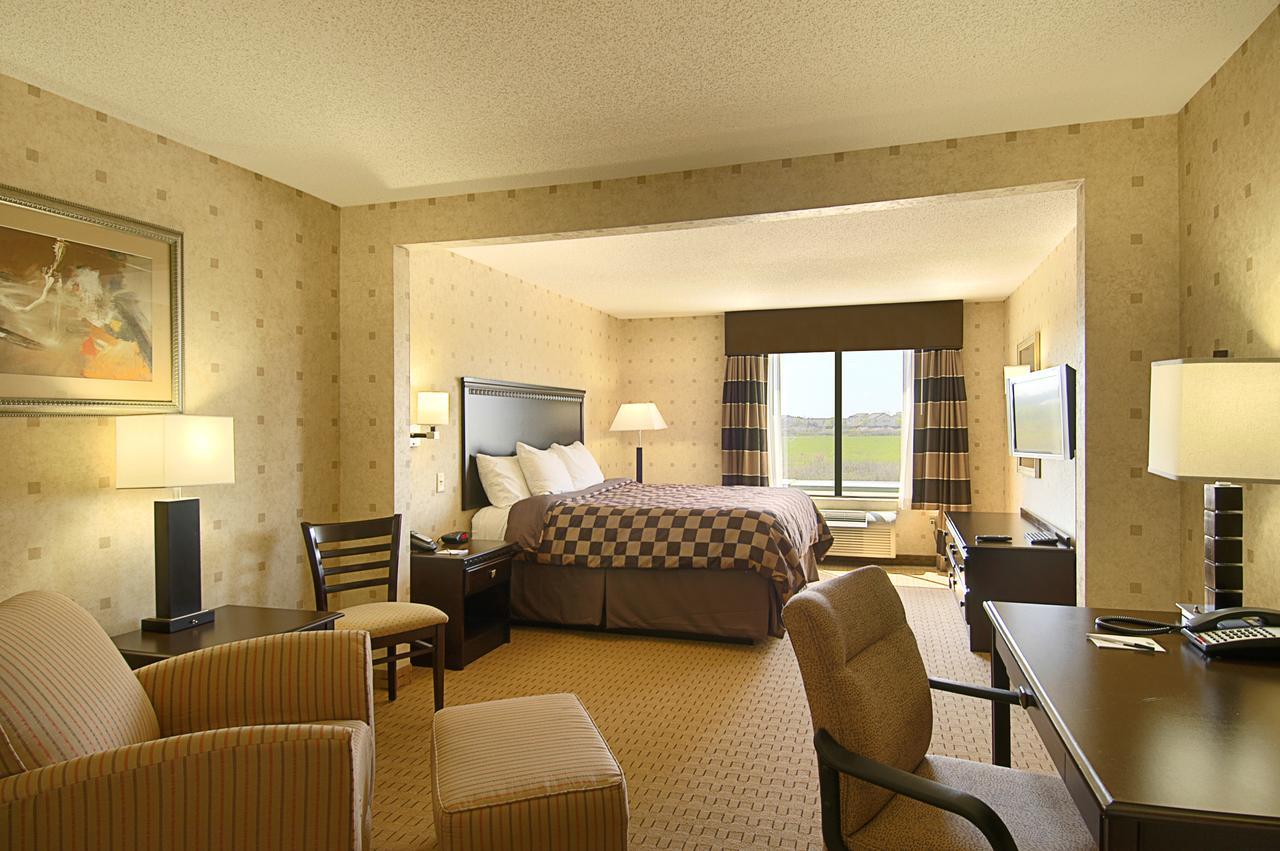 Wingate By Wyndham - Warner Robins Hotel Bagian luar foto