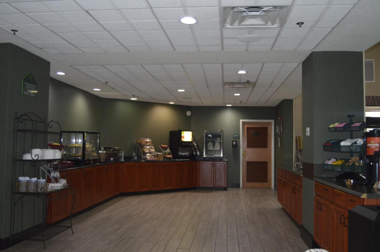 Wingate By Wyndham - Warner Robins Hotel Bagian luar foto